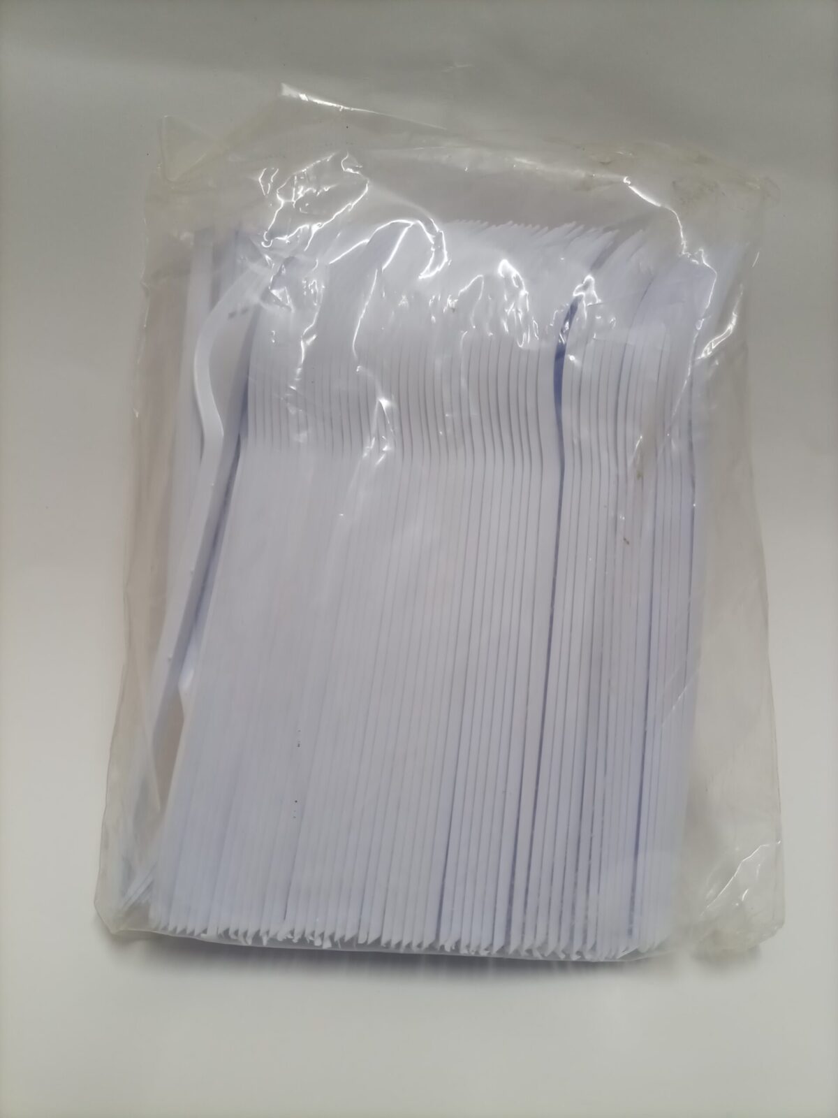 White Milky Plastic Forks (Pack Of 100 Pc) - Image 4